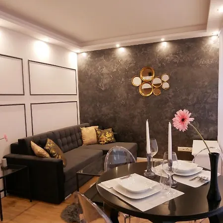 شقة Pearl Of The Old Town - Sunny Terrace
